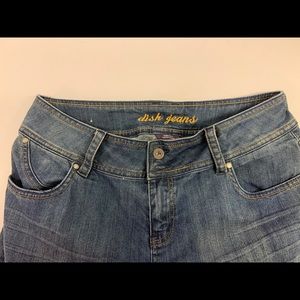 Dish “Charger” Blue Jeans 33W-32L